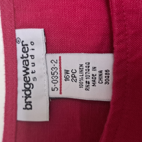 New Linen Suit - Picture 8 of 8